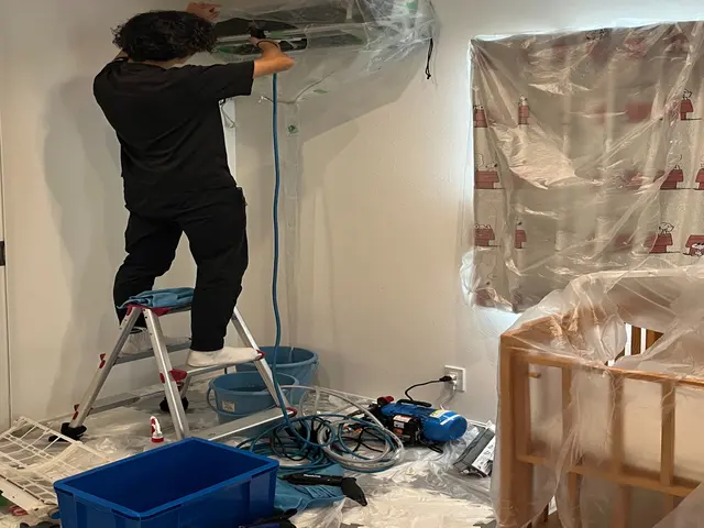 『全力清掃』！経験と知識を活かして迅速丁寧に作業いたしますサービスの画像