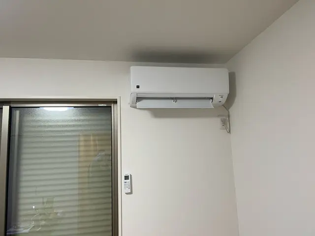 エアコン取り付け工事サービスの画像