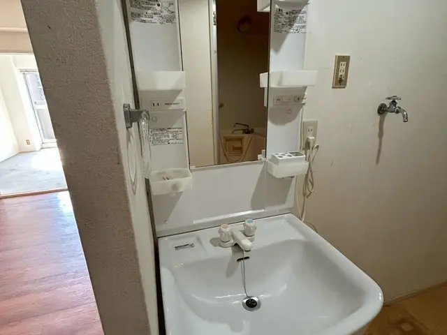 【損害保険加入済み◎】蛇口周りの白い塊、キレイにしたくないですか？サービスの画像