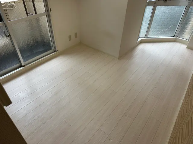 スピード対応5分以内で返信！対応地域外も相談可能！安心の完全自社スタッフ対応サービスの画像