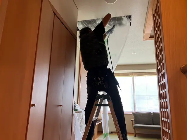 天井埋め込み【店舗や事務所も対応可能】業界大手出身の店長が作業　♢年間1500件サービスの画像