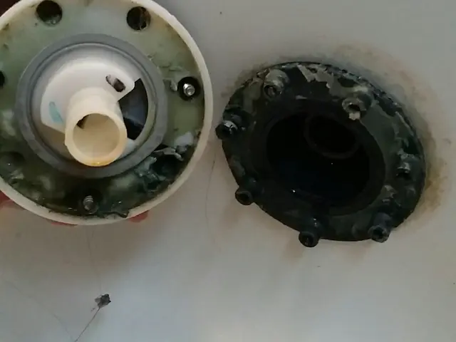 ご出産前に赤ちゃんの為に◎他社で断られたお風呂の配管汚れも洗浄サービスの画像