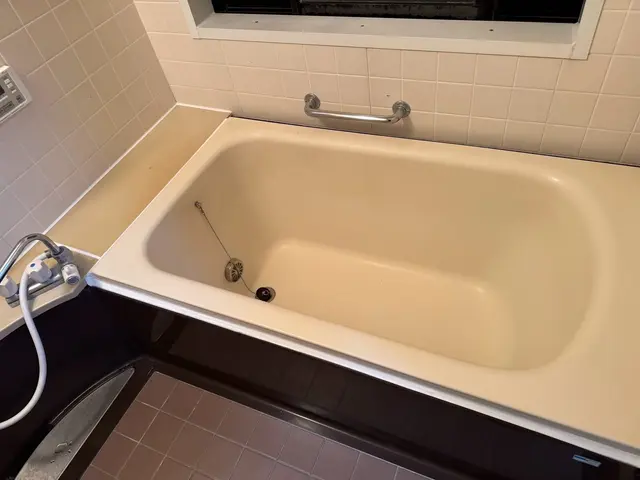 コーキング打ち替え、シーリング作業サービスの画像