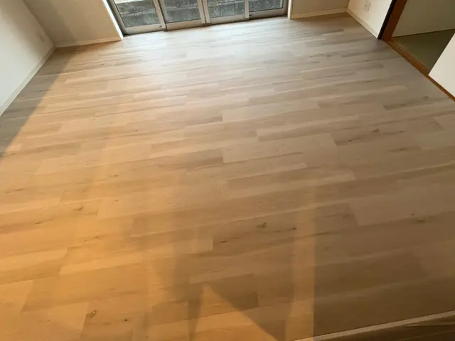 フローリング張替え｜部分補修OK・丁寧施工サービスの画像