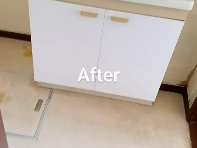 ダイノックシートで！キッチンがらっと模様替え！！サービスの画像