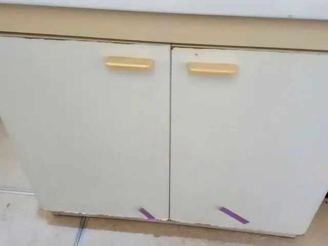 ダイノックシートで！キッチンがらっと模様替え！！サービスの画像