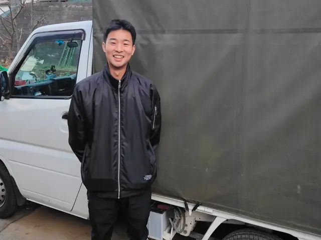 荷台高さ2m！安心の2名！不用品回収OK！サービスの画像