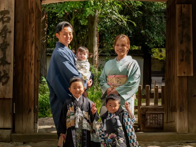 【現役スタジオカメラマンが対応！】家族の時間を高画質な一枚に仕上げます