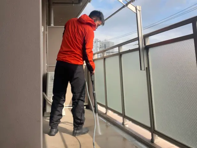 ☆室外機無料サービス中☆※タイルやレンガも移動して作業可能です！※サービスの画像