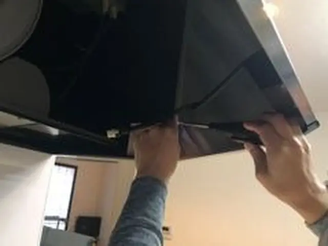 レンジフードとキッチンの油汚れのお掃除をまとめたお得なセットになります。サービスの画像