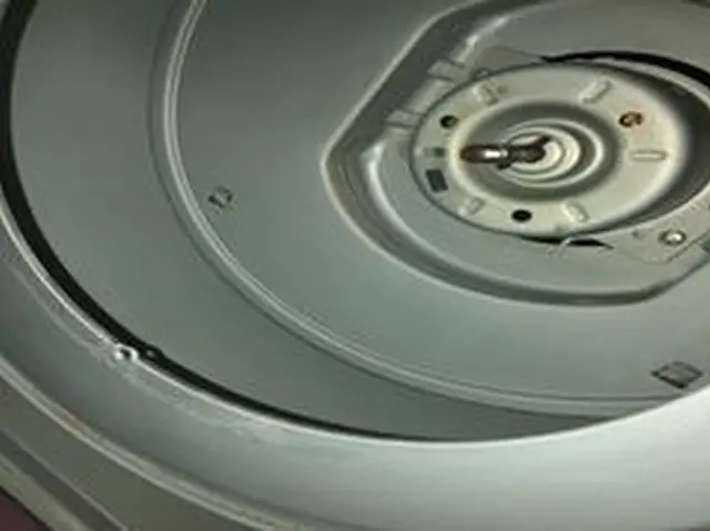 レンジフードとキッチンの油汚れのお掃除をまとめたお得なセットになります。サービスの画像