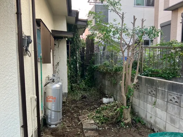 本日25日午後空いてます。年末セール中。他作業可能日は27日28日29日30日サービスの画像