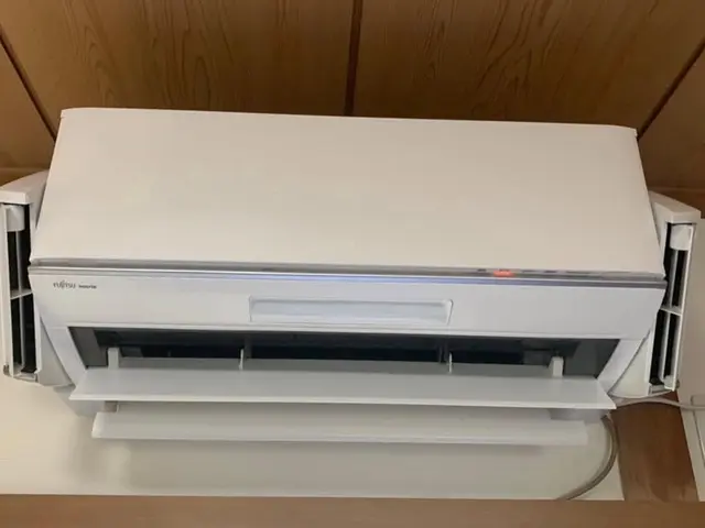 壁掛スタンダードエアコン分解クリーニングサービスの画像