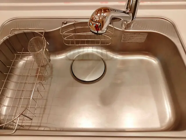 損害保険加入済で安心！作業外注なし、すべて自社で対応します。サービスの画像