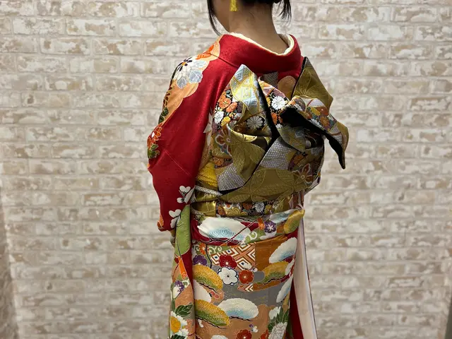 着痩せに自信あり！講師歴30年・1級師範が贈る、美シルエットの着付け