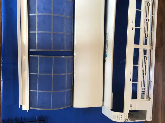 高圧洗浄で内部までスッキリ！女性スタッフがお伺いします。いつでもご連絡ください。サービスの画像