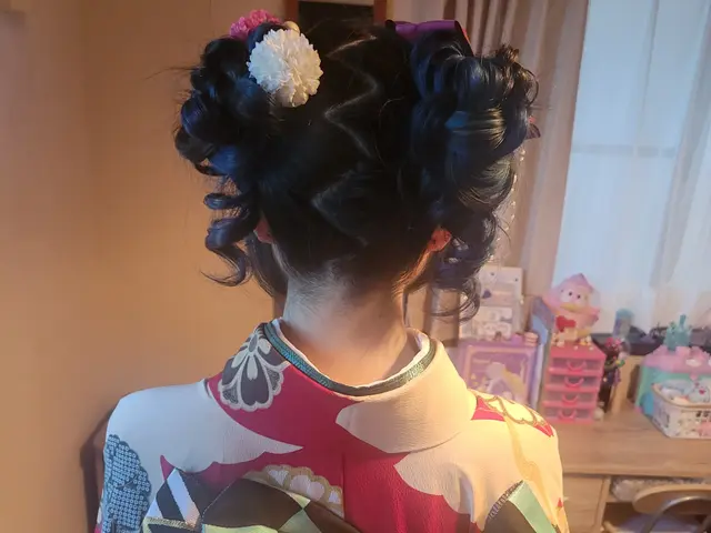 着付け料金内でヘアセット有対応地域外も可能☆美容師☆師範☆ブライダル☆TV撮影有サービスの画像