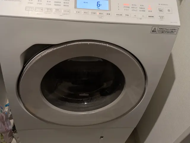 ゴムパッキンの裏側まで丁寧に！！分解洗浄でキレイにさせていただきます！サービスの画像