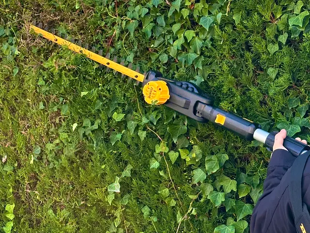 スピードより丁寧さ重視。1本からでも喜んでお受けいたしますサービスの画像