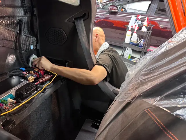 令和7年9月新規出店◎ご自宅や職場◎家族の安全と愛車の輝き守ります【和泉市】サービスの画像