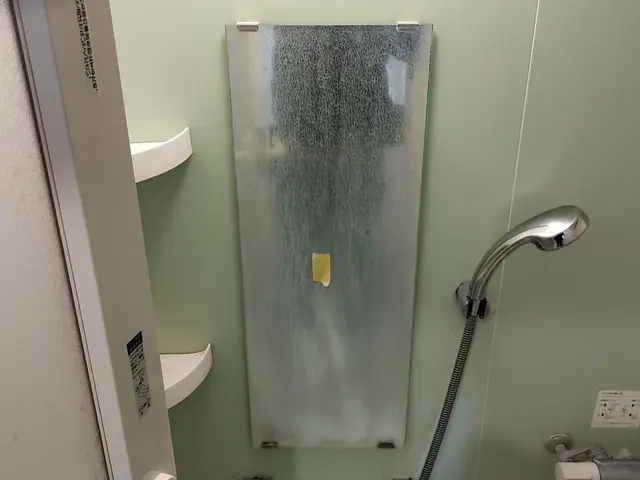 ◎大手業務経験豊富・鏡の水垢落としも標準で作業致します◎営業時間外も対応可サービスの画像