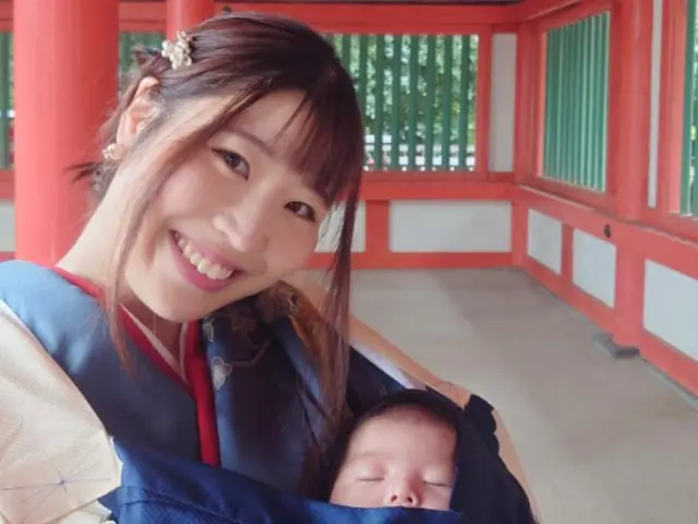 着付け歴25年。ヘアアレンジ込みの金額です。着付けのみの方、七五三の方、割引ありサービスの画像