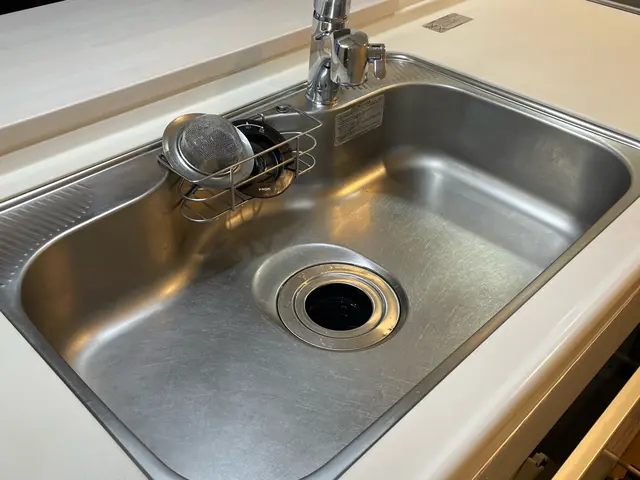 女性スタッフが出張☆キッチンクリーニングサービスの画像