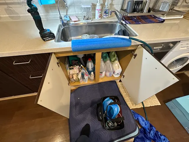 長年悩みの排水の匂い、他社で断られた水回りの排水不良…その悩みはお任せ下さい！！サービスの画像