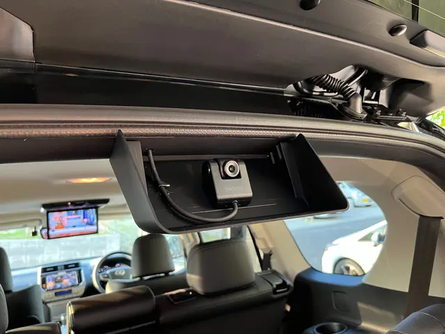 【カーナビ専門店】☆関西エリア☆電装品取り付け専門店の当店にお任せ下さい！！サービスの画像