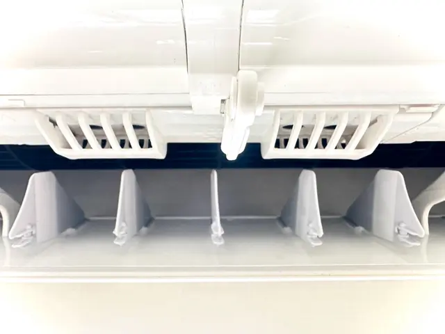分解高圧洗浄 × 専用薬剤で本格クリーニング。気になるニオイもカビも徹底除去！サービスの画像