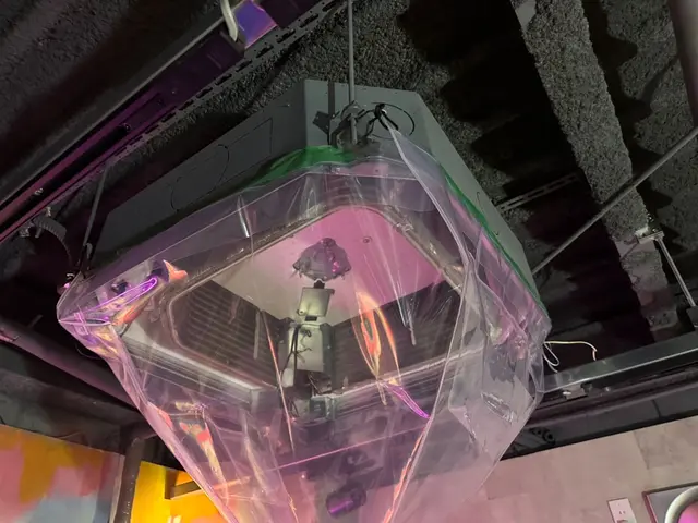 分解高圧洗浄 × 専用薬剤で本格クリーニング。気になるニオイもカビも徹底除去！サービスの画像