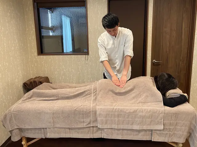 国家資格保有　業界歴10年　銀座で学んだ技術！出張先での身体のケアを致します！サービスの画像