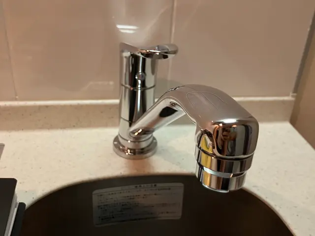 キッチン水栓交換サービスの画像