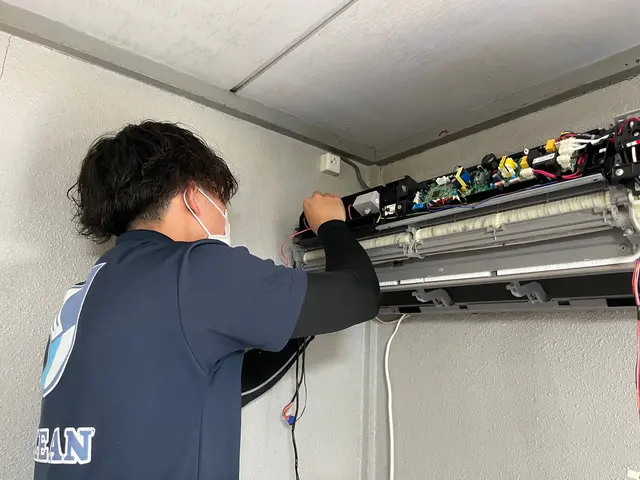 平日帰宅18時以降対応可能！【防カビ無料】最短当日対応。忙しい方の味方です！サービスの画像