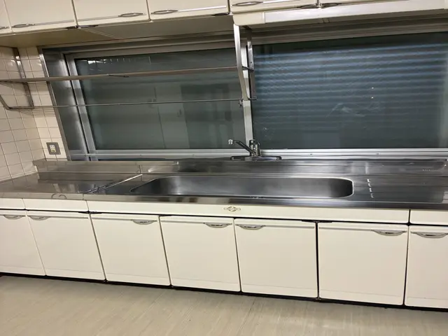 水回りクリーニング/2点セット ・キッチン・換気扇/24時間対応可能サービスの画像