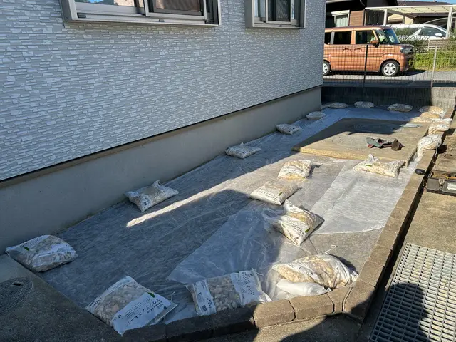 【砂利敷き】経験・実績豊富です◎丁寧に綺麗な仕上げを目指します！サービスの画像