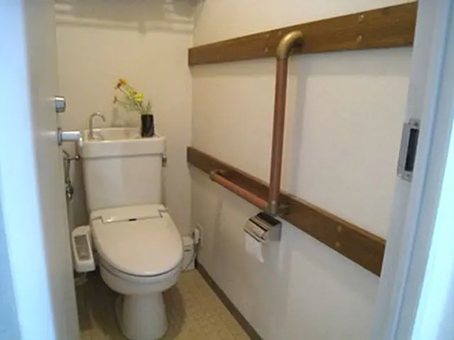 手すり取り付けサービスの画像