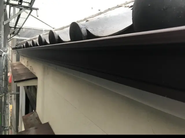 【職人歴10年】火災保険も対応します。しっかり工事～予防法まで丁寧に説明します。サービスの画像