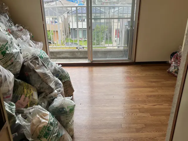 力仕事、掃除、洗濯までやれる事は何でもお手伝いさせて下さい！僕がお受けします！サービスの画像