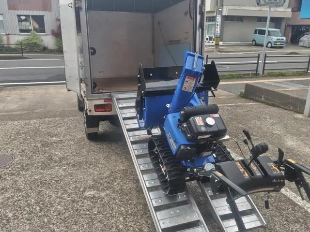 作業外注一切なしの自社スタッフによる安心対応！迅速丁寧に作業いたします！サービスの画像