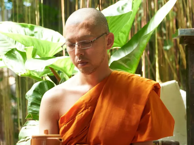 【寄り添う医師＆僧侶】どの宗派の方にもご安心いただけるよう、法要いたします。サービスの画像