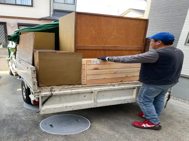 【軽トラックではなく1トン車で回収！】エアコン取外し、回収無料。サービスの画像