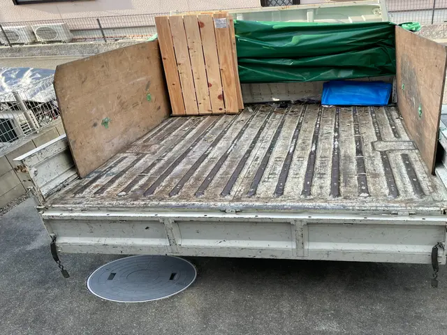 【軽トラックではなく1トン車で回収！】エアコン取外し、回収無料。サービスの画像