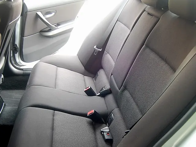 トラック！外車施工可能！車業界30年以上！安心の出張施工で愛車を輝かせますサービスの画像