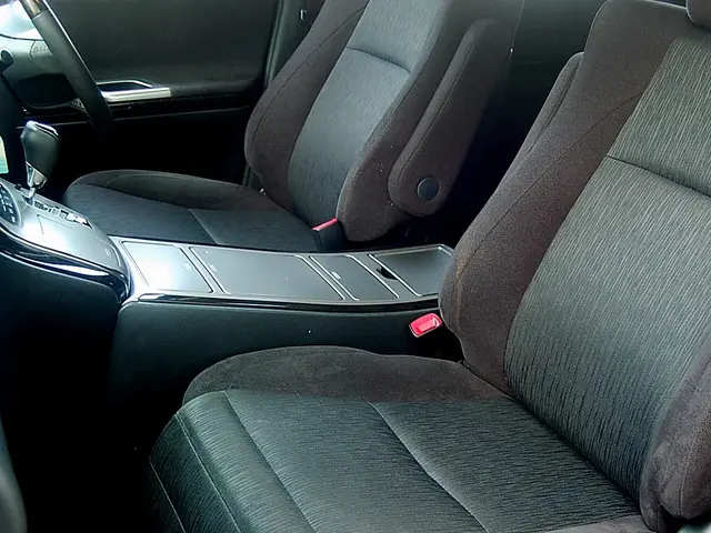 トラック！外車施工可能！車業界30年以上！安心の出張施工で愛車を輝かせますサービスの画像