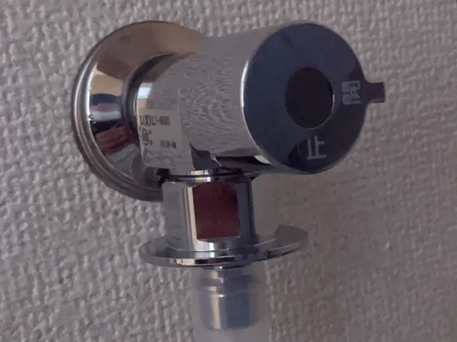 ネット等で購入した水栓を取り付けいたします。サービスの画像