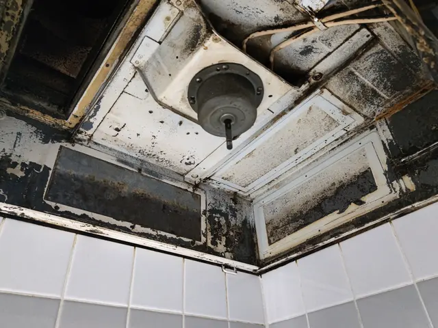 ◆駐車代お店負担◆予約から施工まで100％自社対応◆営業時間外も対応OK！サービスの画像