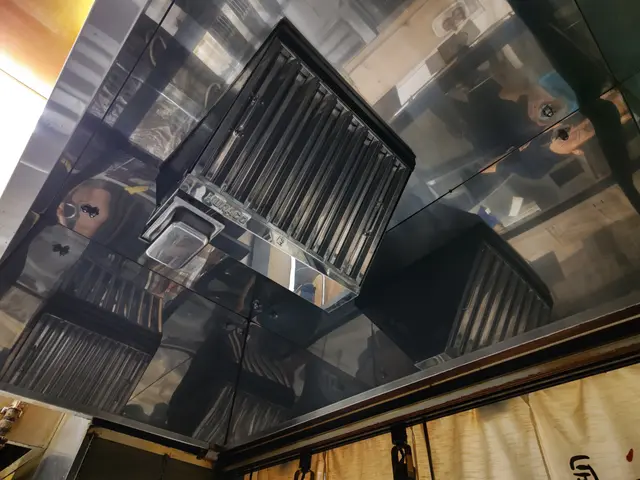 ◆駐車代お店負担◆予約から施工まで100％自社対応◆営業時間外も対応OK！サービスの画像