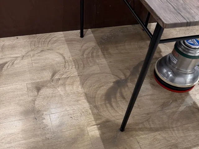 専用ポリッシャー有！　店舗もオフィスも対応します！　※宮城県限定サービスの画像