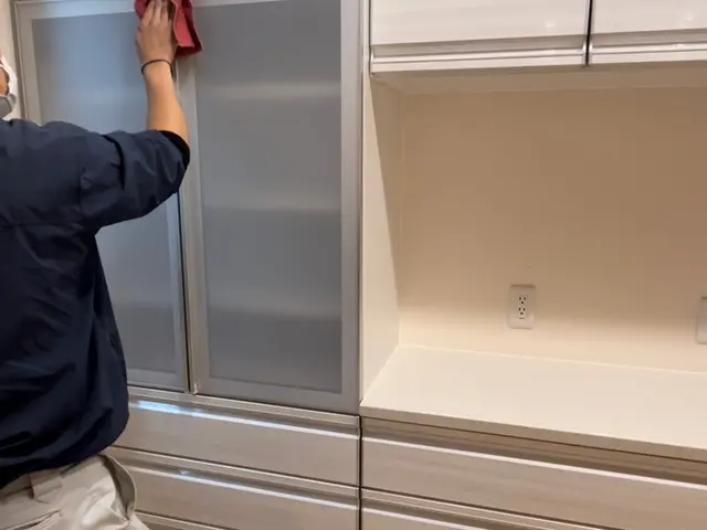 クリーニング歴１8年以上の『仲良し親子』のプロがお伺いいたしますサービスの画像